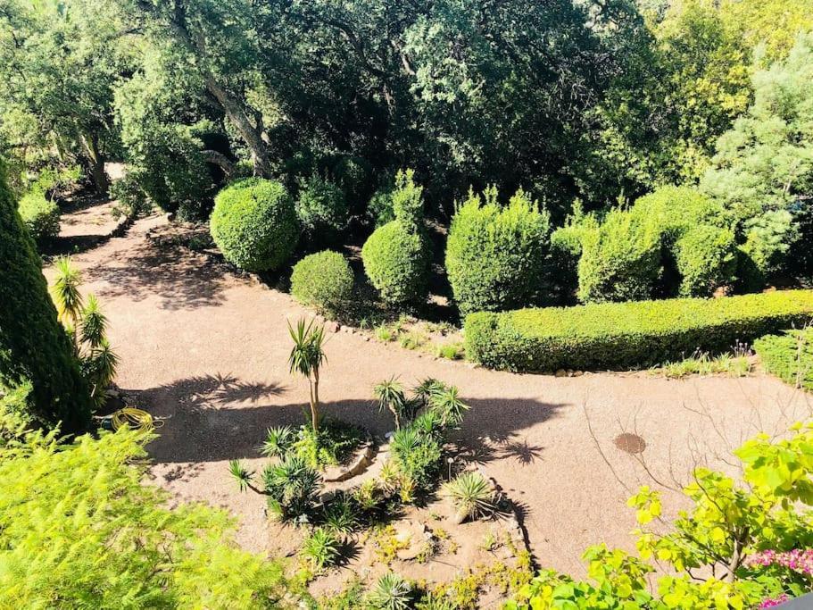 Luxury, Luminous Sea & Mountain Views * Fréjus