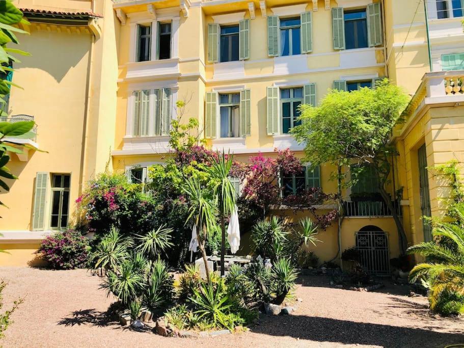 Luxury, Luminous Sea & Mountain Views * Fréjus